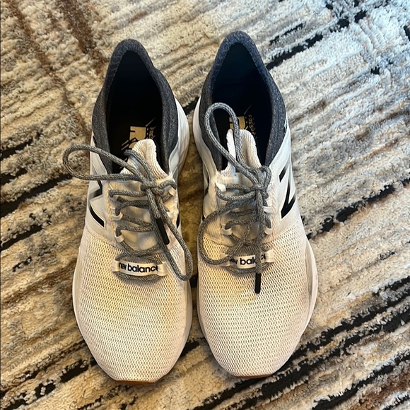 New Balance White and Dark Gray Athletic Shoes - Picture 2 of 7